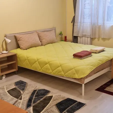 شقة Peaceful In The Center, Close To Subway, Medical *