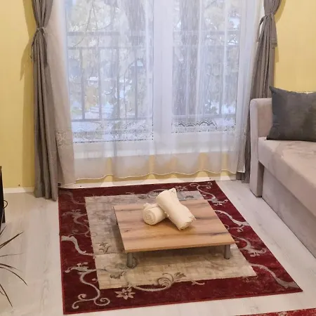 Peaceful In The Center, Close To Subway, Medical Apartamento *