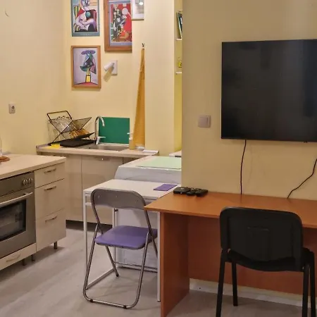 Peaceful In The Center, Close To Subway, Medical *