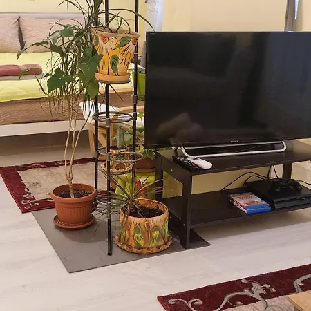 Apartmán Peaceful In The Center, Close To Subway, Medical Sofie