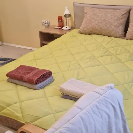 Peaceful In The Center, Close To Subway, Medical Apartamento Sófia